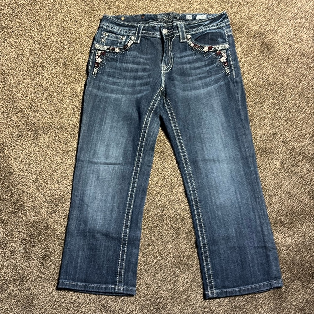 Women’s size 30 Miss me Capri
